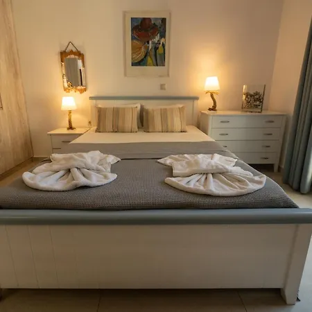 Stefania Agios Georgios Pagon