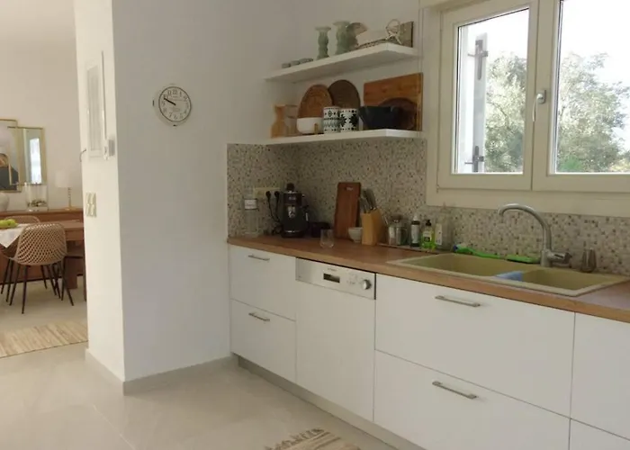 Stefania Villa Agios Georgios Pagon