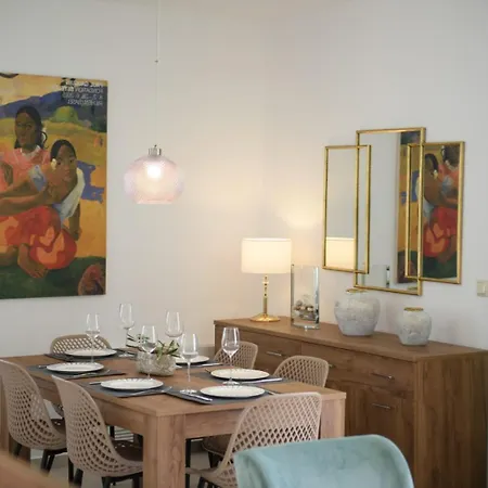 Stefania * 圣佐治欧斯帕贡